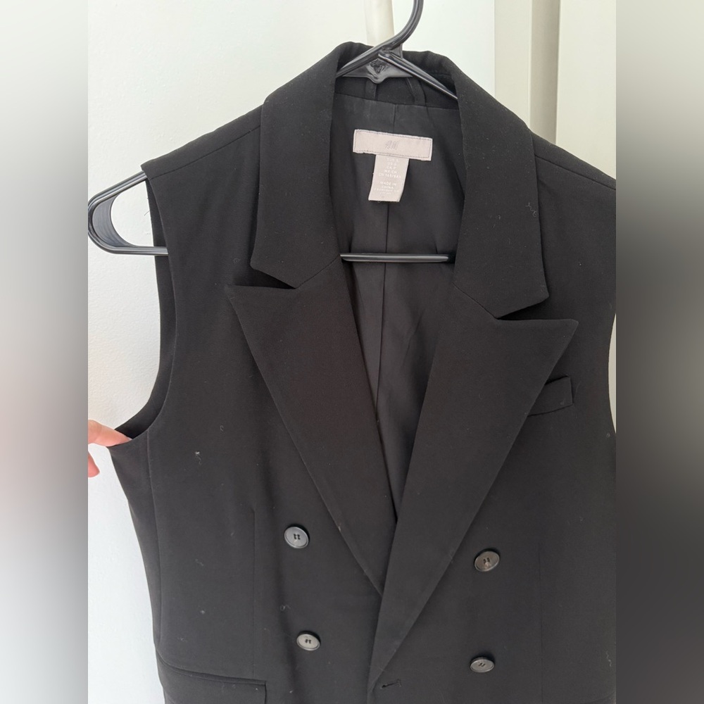 H&M Black Double-Breasted Sleeveless Blazer Vest - Picture 4 of 5